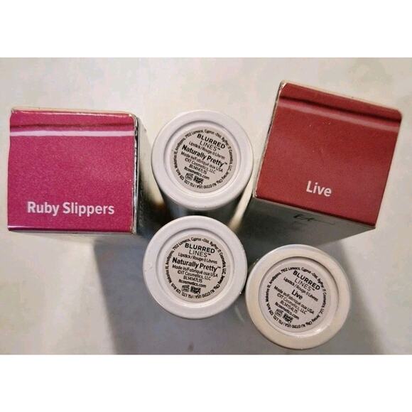 it Cosmetics Blurred Lines Smooth Fill Lipstick 3 Pcs 0.11 oz Each - Picture 3 of 3